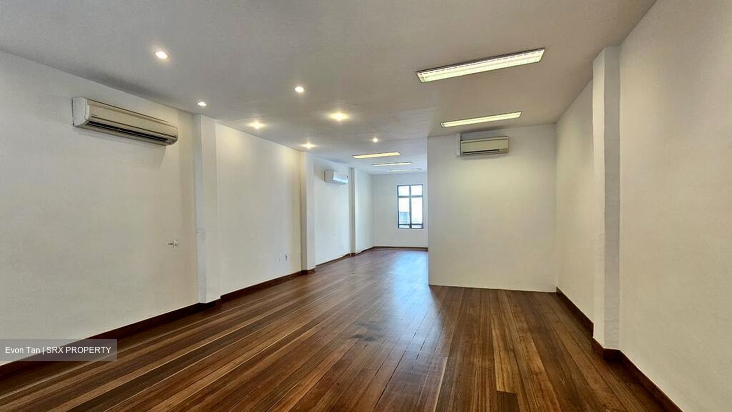 Tras Street (D2), Office #575685511